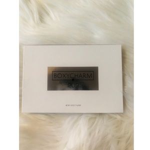 Pur by Boxy-charm Eyeshadow Pallet
